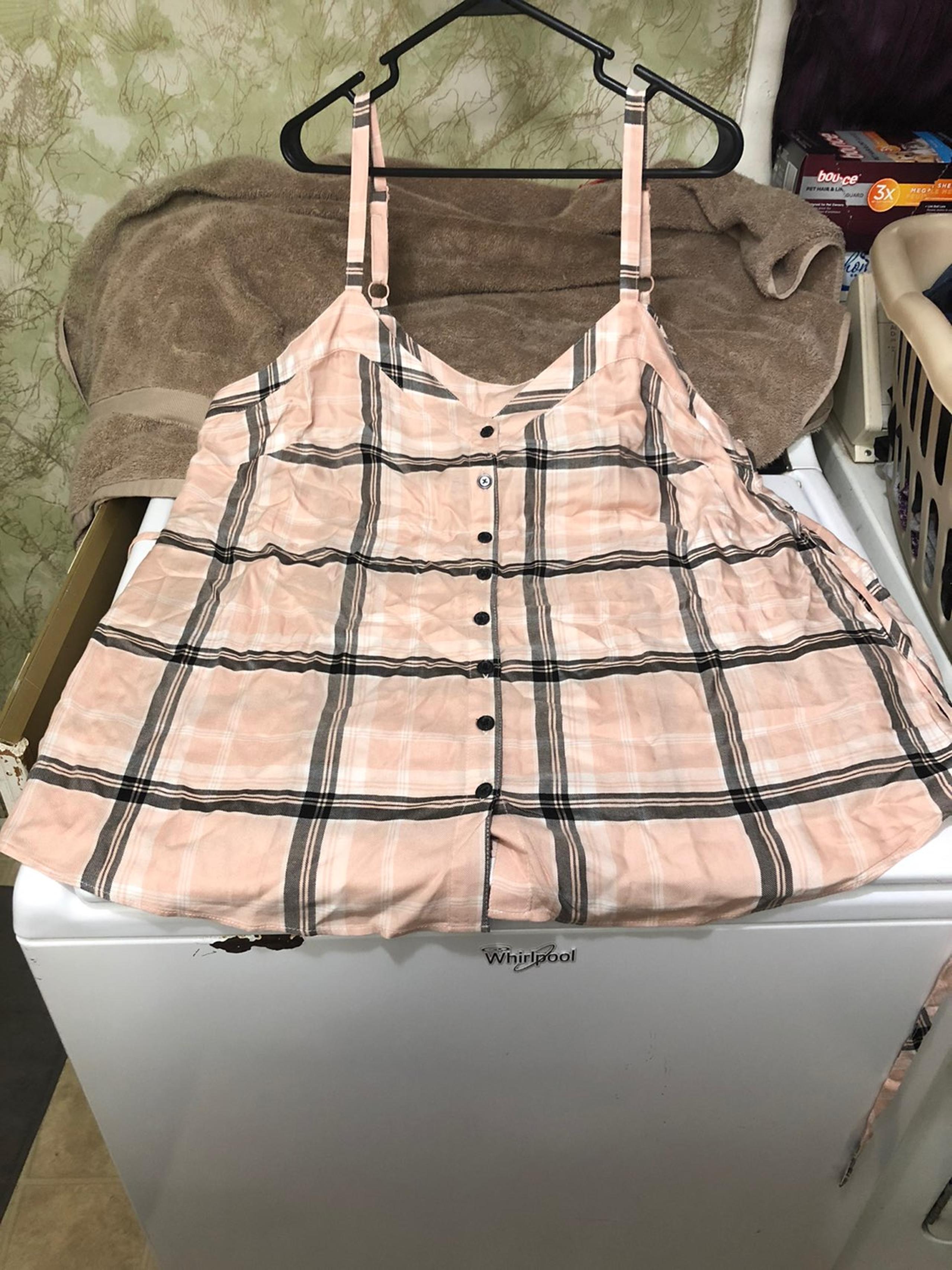 Torrid size 2 button down cami