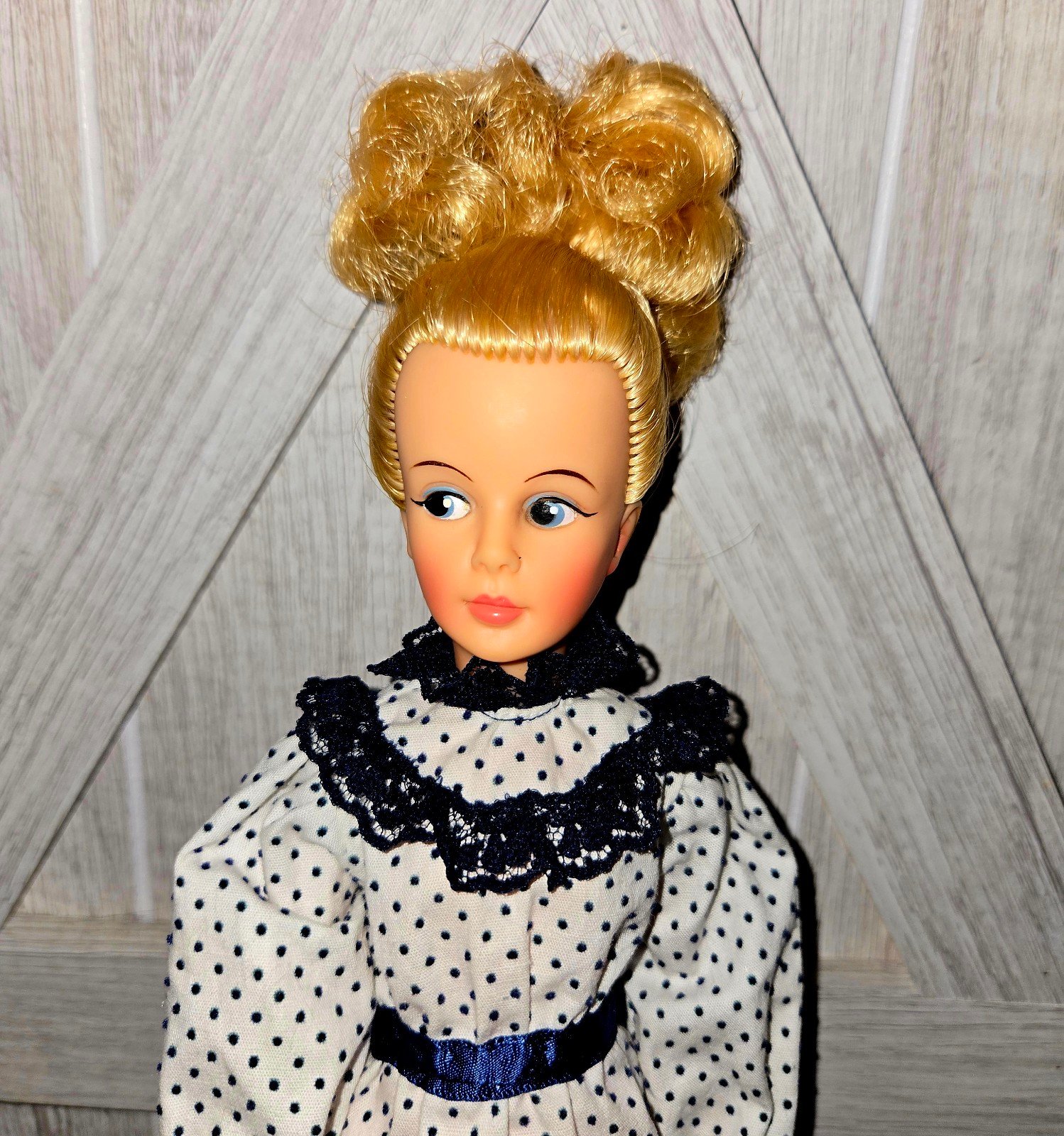 Vintage Ideal Doll (W-13): Tammy's Mom