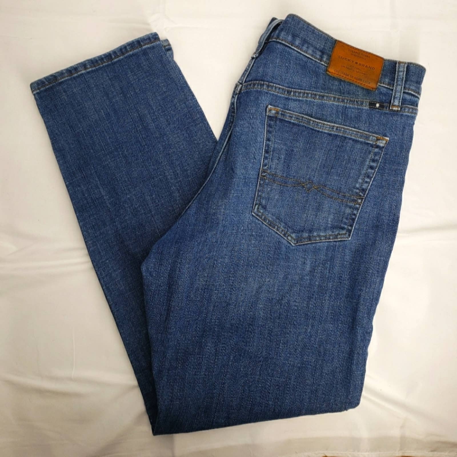 Lucky Brand 121 slim jeans denim 38x32 dark wash