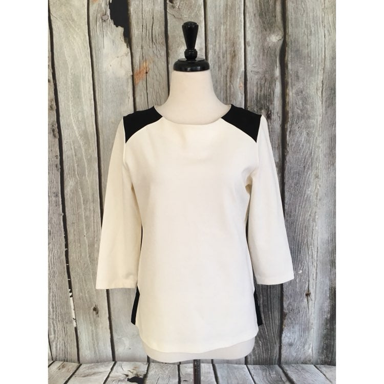 Chico's Callie Colorblock Side Split Top