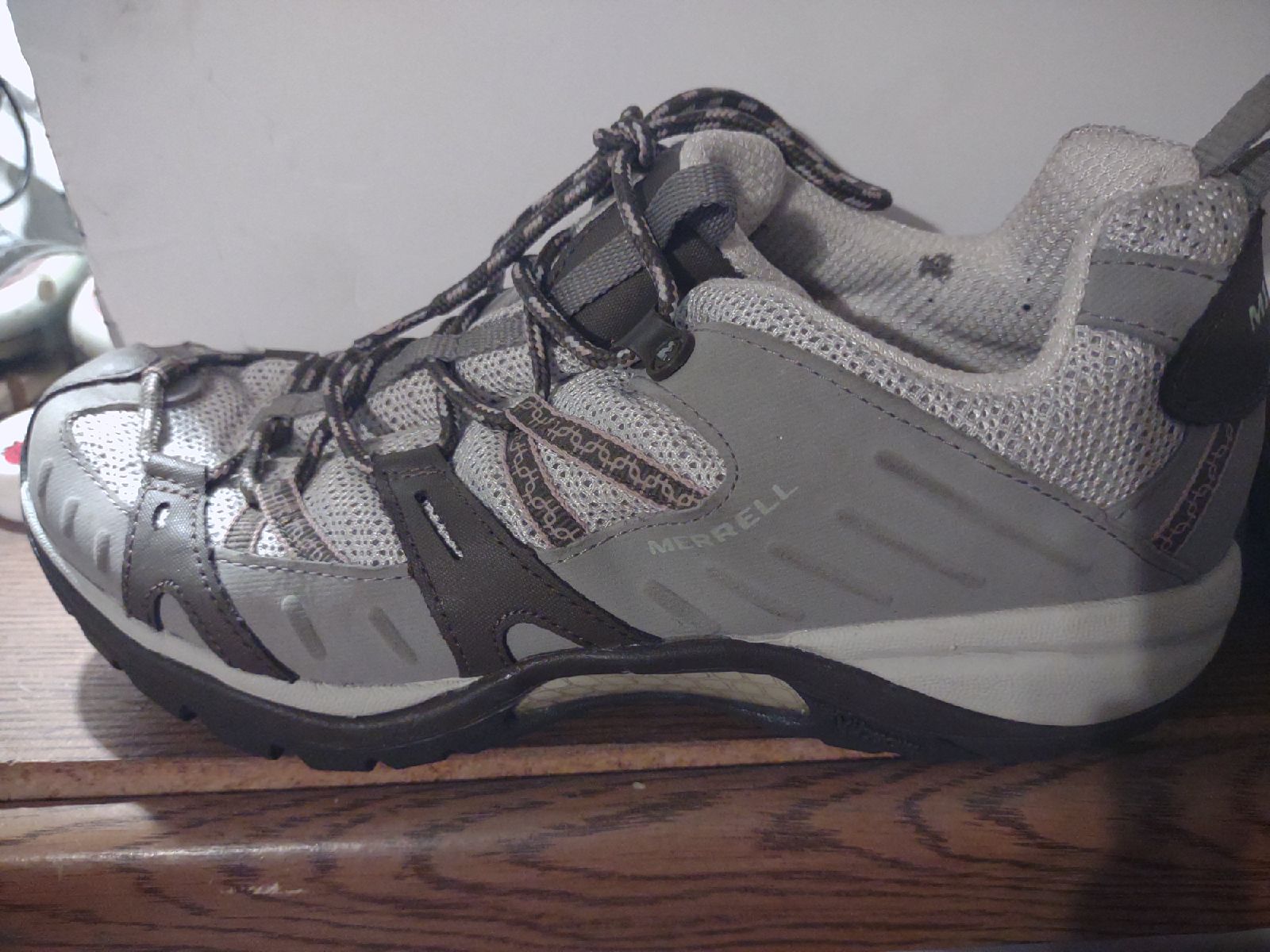 Merrell hiking shoes(women)