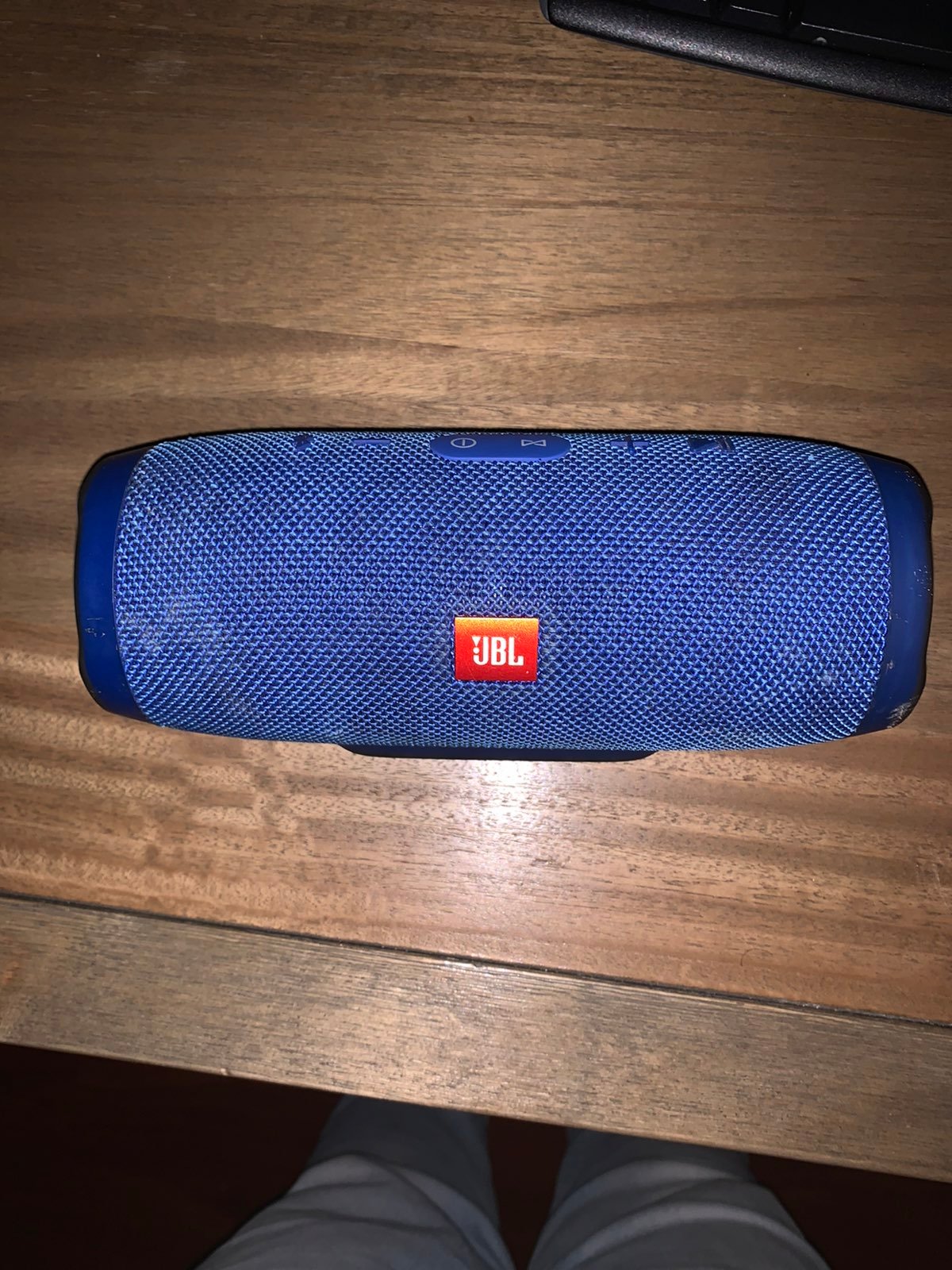 JBL flip 4