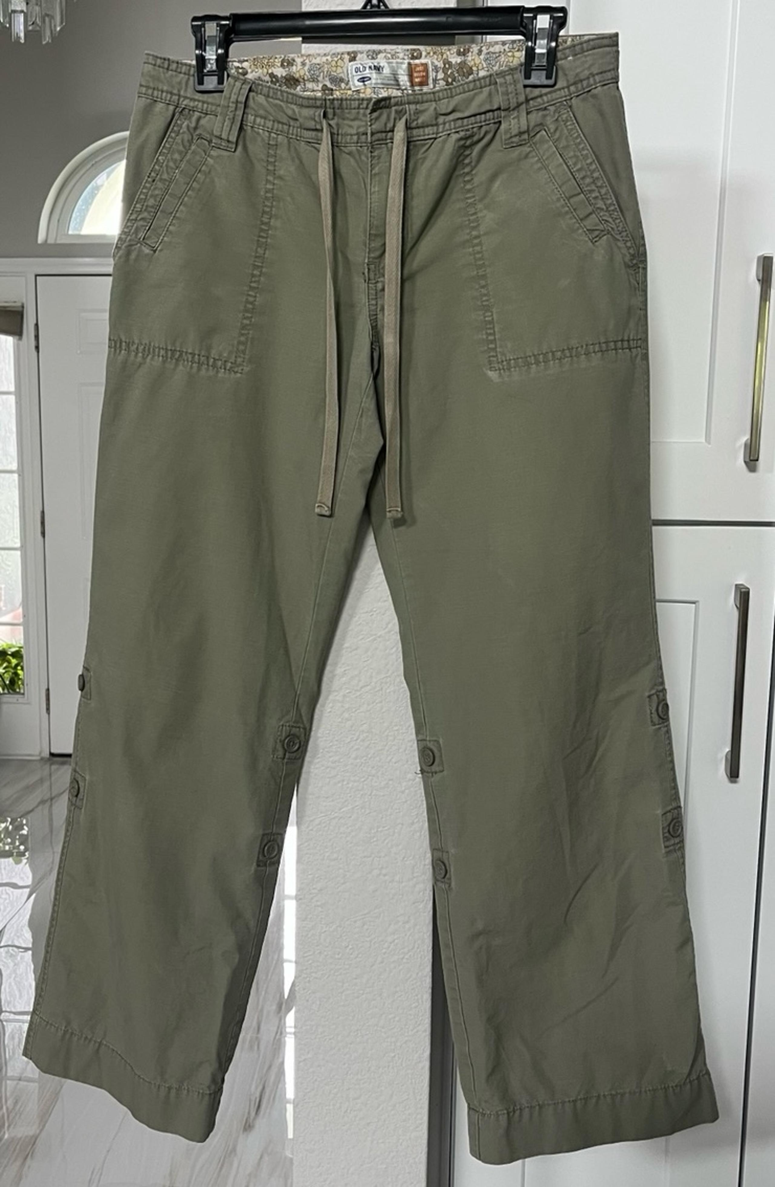 Old Navy Women’s Casual Olive Green Adjustable Pants Size 4