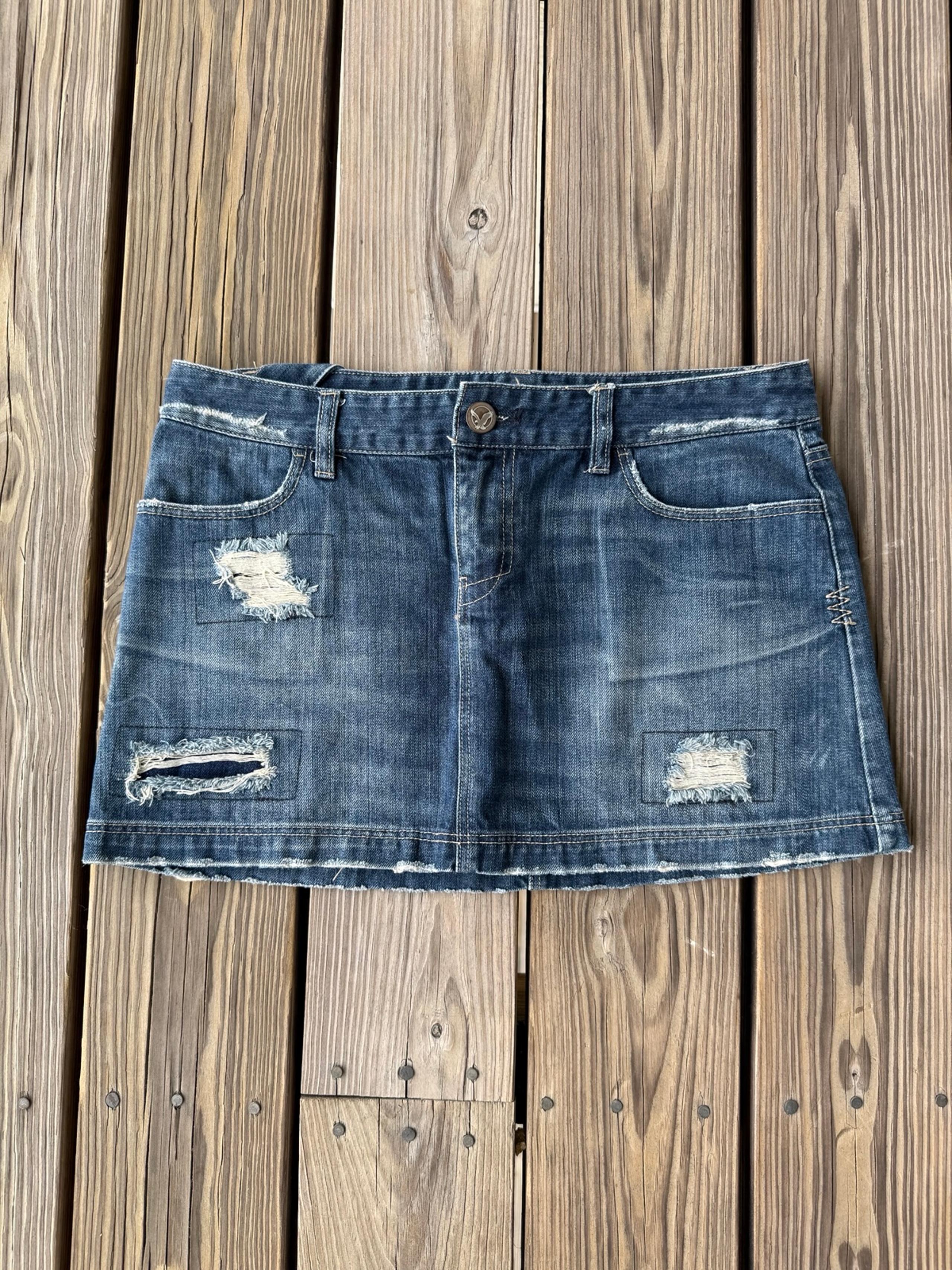 Vintage American Eagle Denim Mini Skirt - Women’s 8 - Distressed Dark Wash Denim