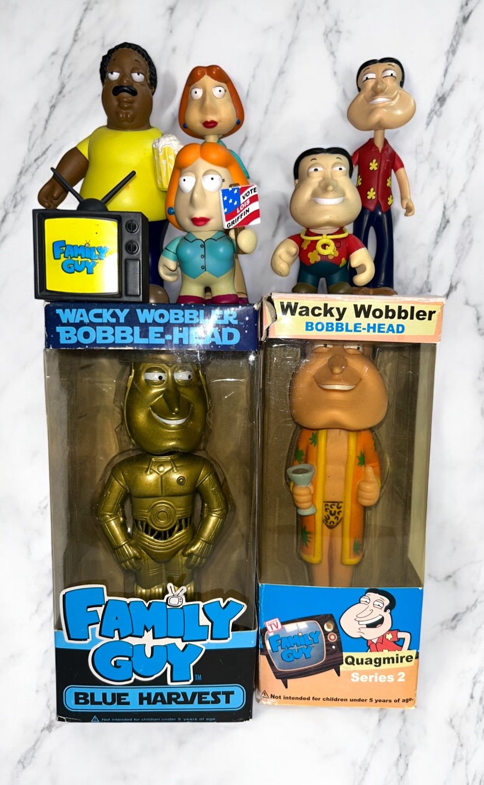 FAMILY GUY QUAGMIRE LOT QUAGMIRE PLAYMATE AND KIDROBOT FUNKO WACKY WOBBLER LOIS