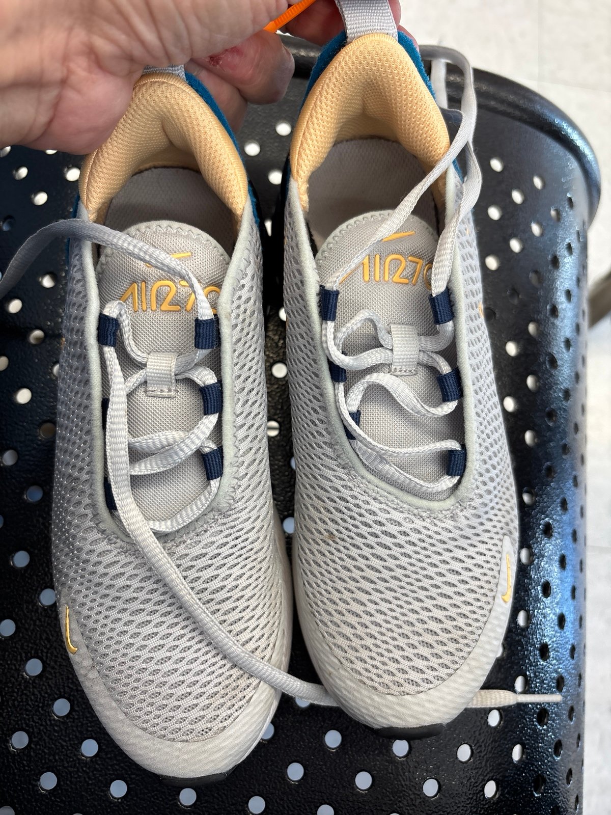 Nike Sneakers Air270