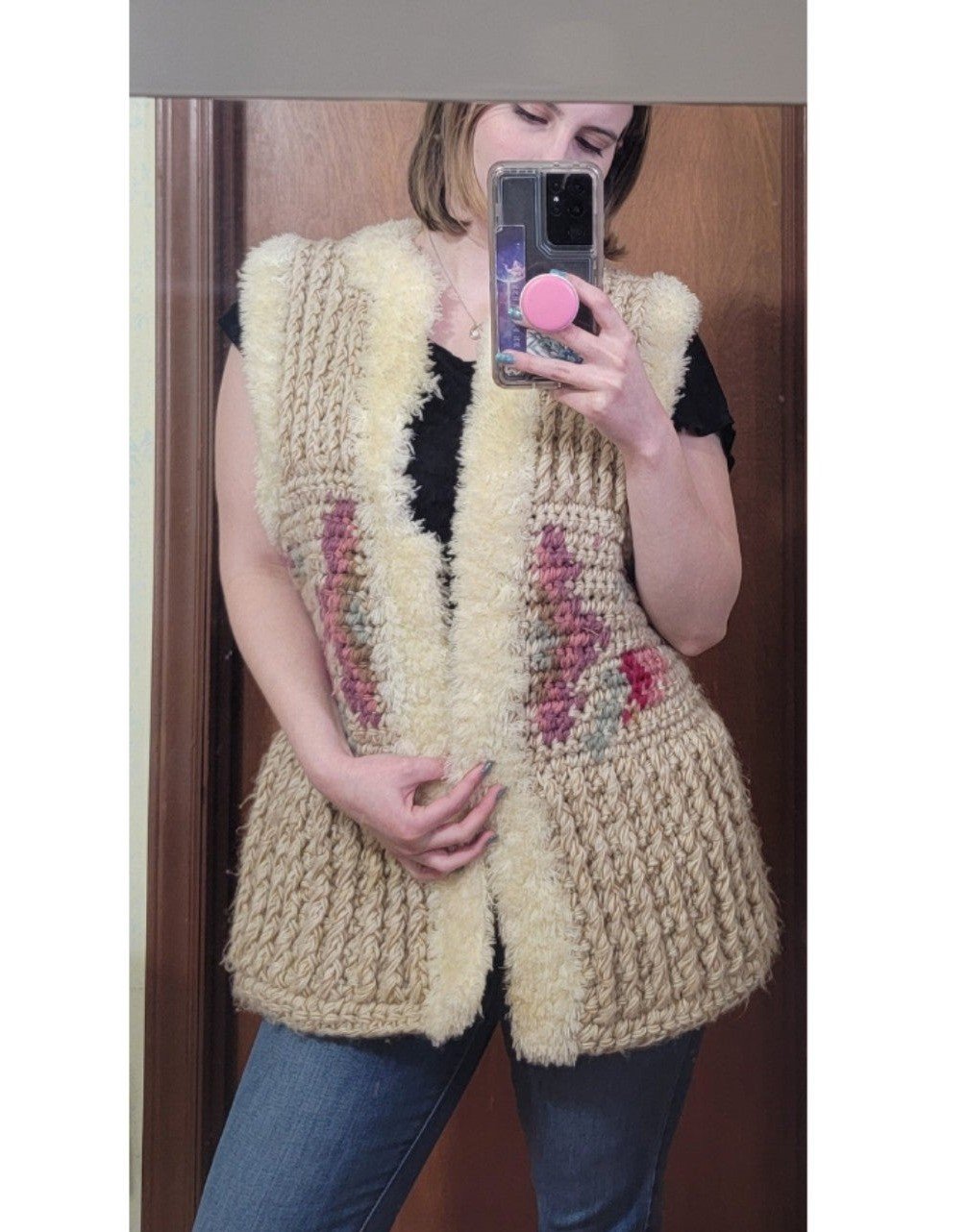 Vintage style boho hippie 1970s Medium 100% acrylic knit vest NEUTRAL crocheted