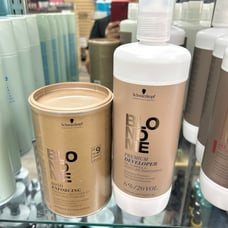 schwarzkopf professional bleach lightener lifts up to 9+ 20 volume developer
