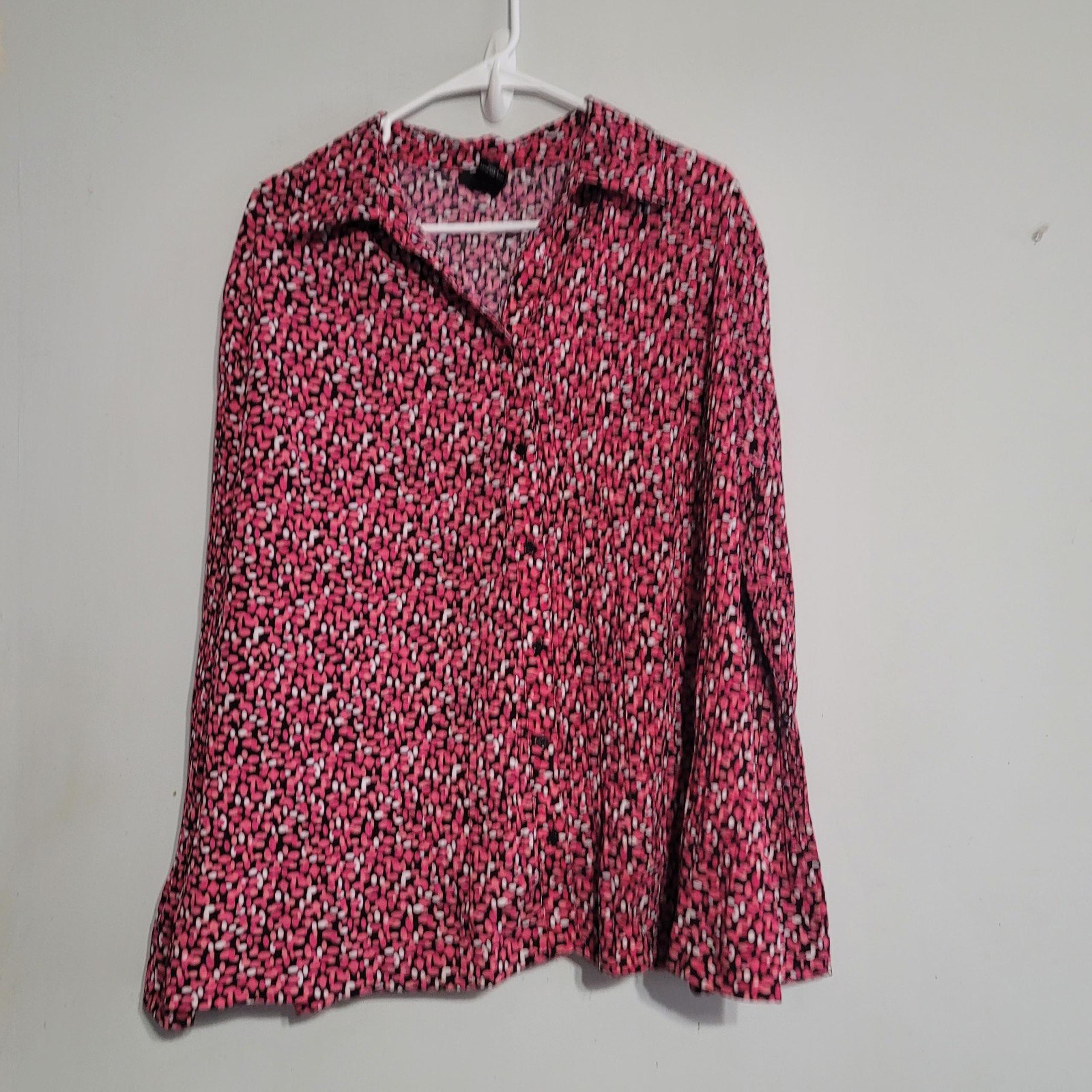 Womens 2X Pink Bell sleeve top Button Up Blouse Black White Stretchy East 5th