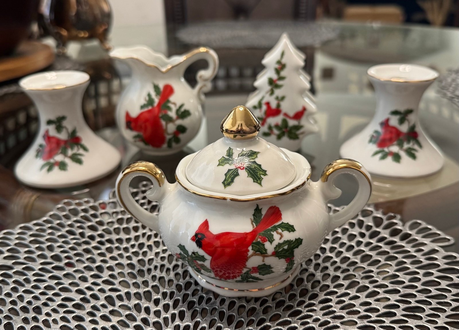 Vintage Lefton 1984 CHRISTMAS CARDINAL Bird Candle/ napkin Holders,creamer