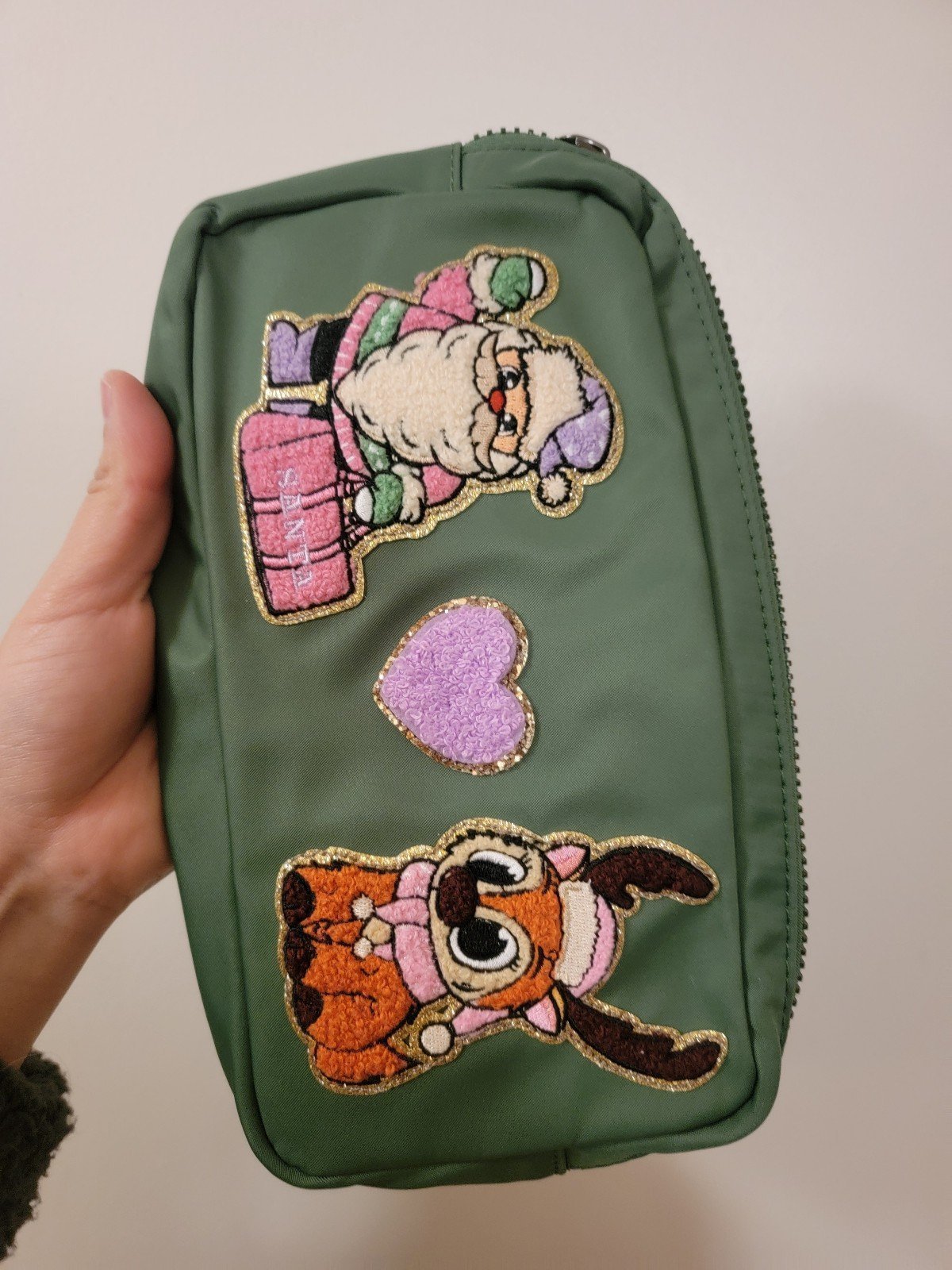 Stoney Clover Holiday Pouch