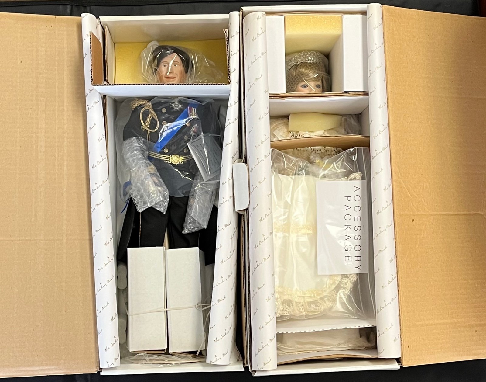 Danbury Mint Prince Charles & Princess Diana Royal Wedding