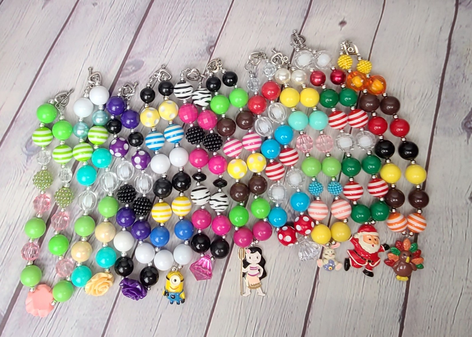 10 Bubblegum Necklace
