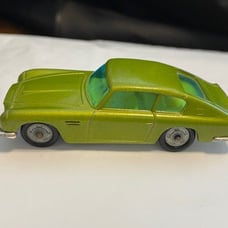 Vintage Corgi Juniors Aston Martin DB6 Green