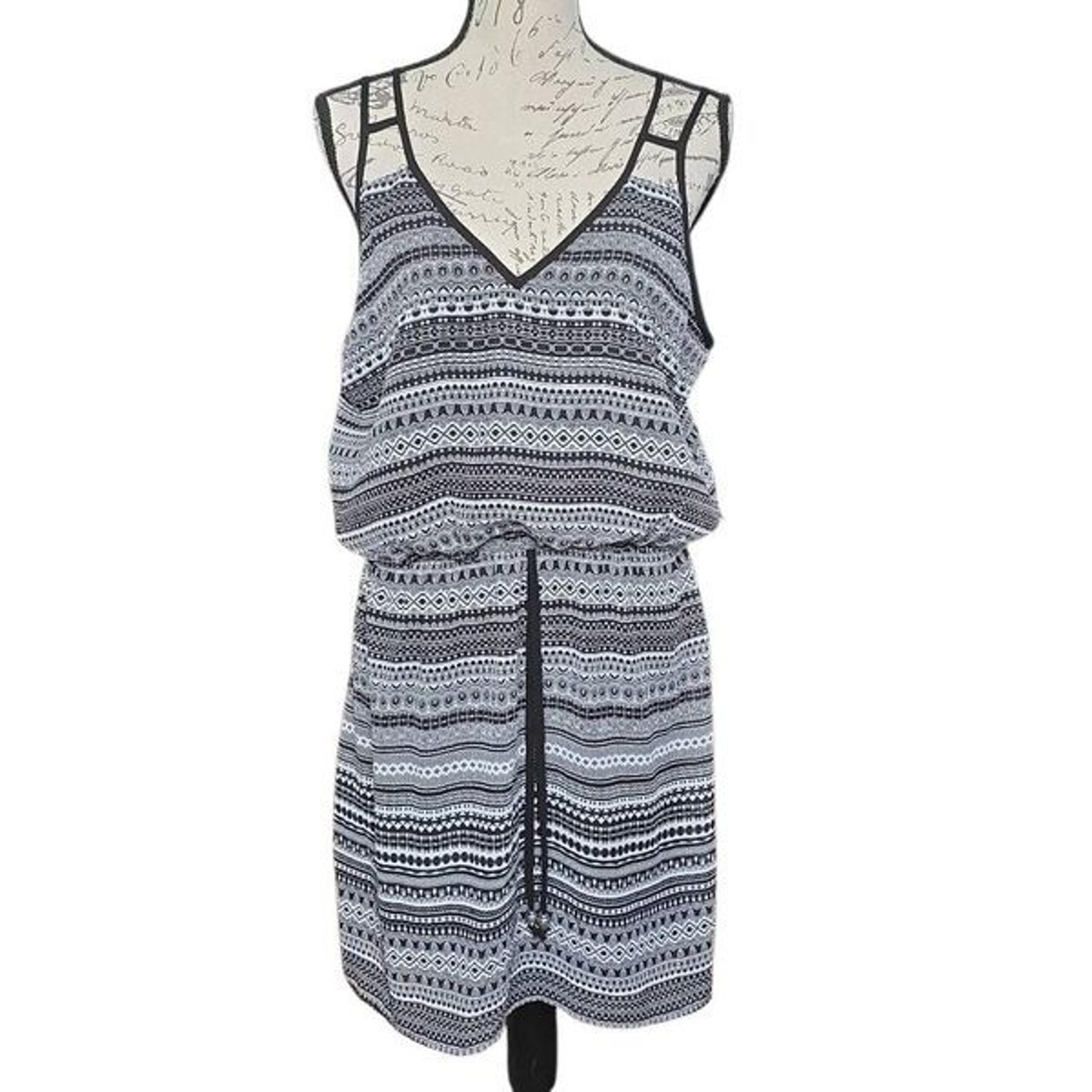 City Triangles Women's Size XL Black White Blouson Cami Dress