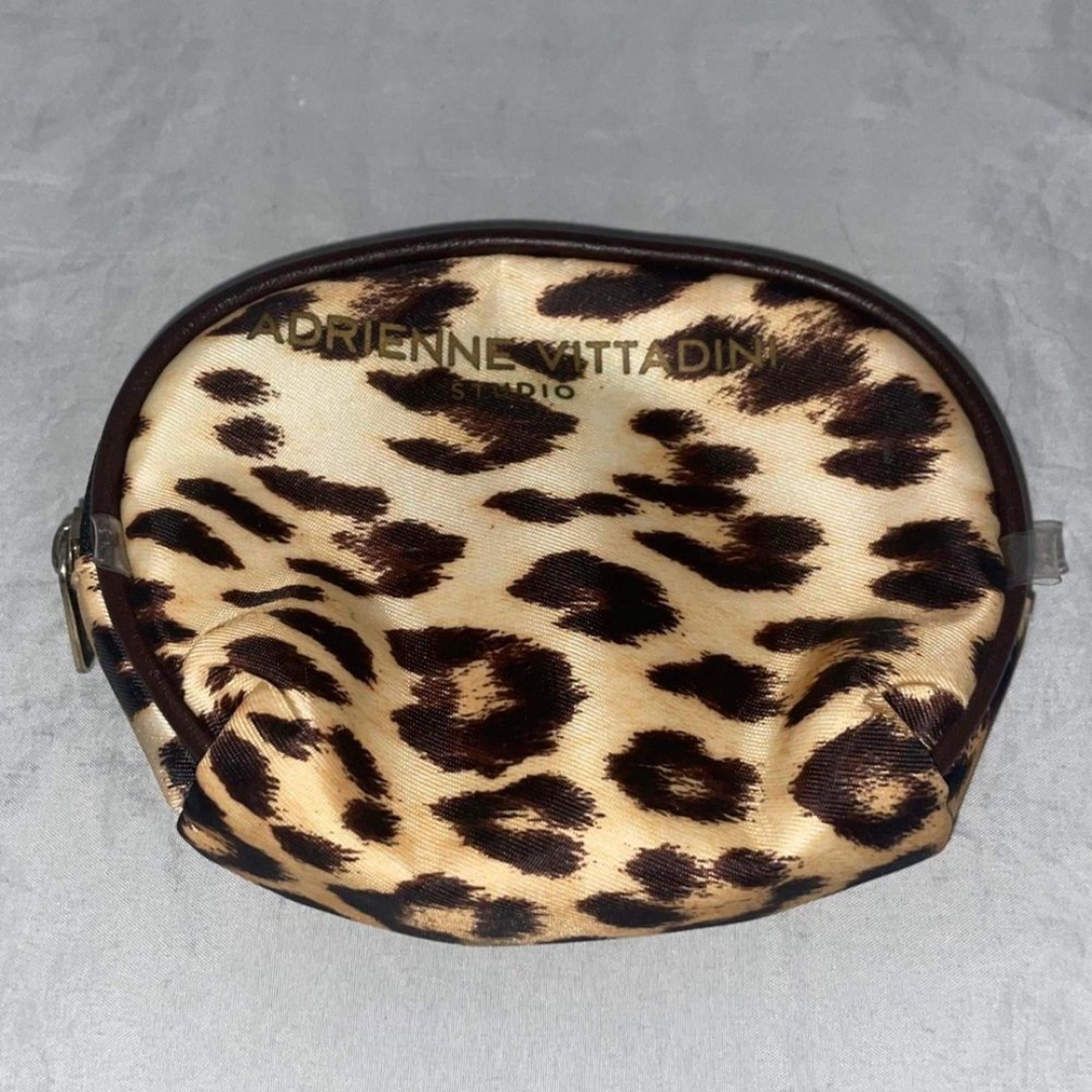 Adrienne Vittadini leopard print Cosmetic Makeup Travel Bag for gym or vacation