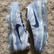 Nike Air VaporMax 2023 Flyknit Pure Platinum Court Blue Brand New Sz 8.5