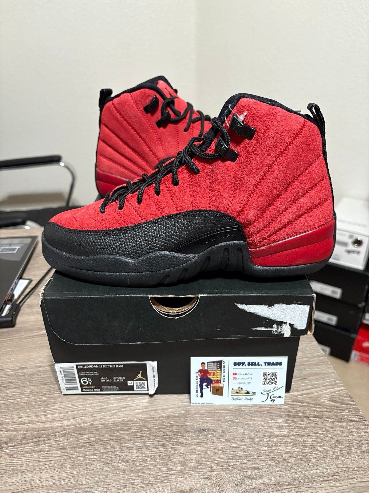 Size 6.5Y / 8 Womens - Air Jordan 12 Reverse Flu Game Black Red 2020