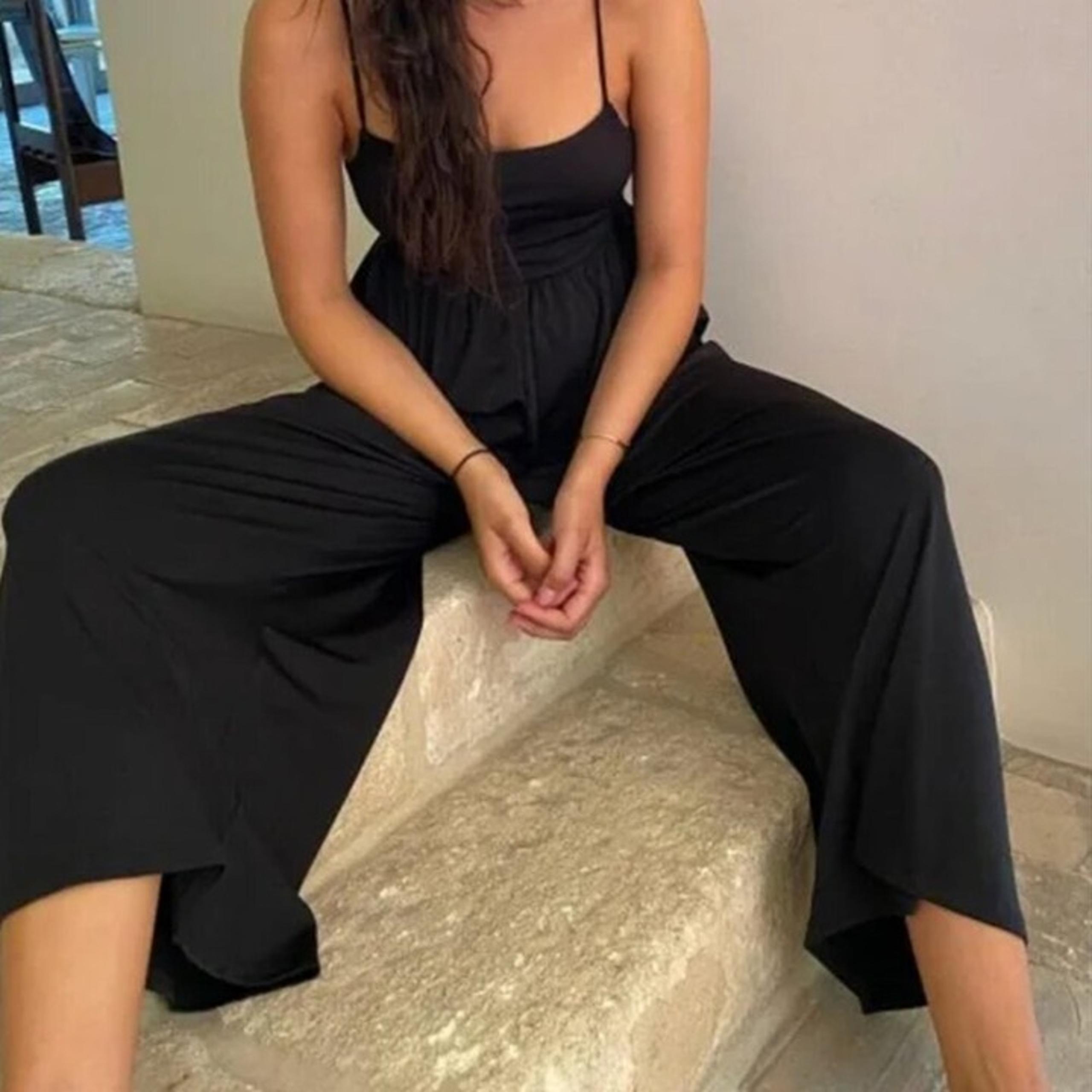 URBAN OUTFITTERS UO Wide Leg Jumpsuit Solid Black Sleeveless Cropped Crop Ankle