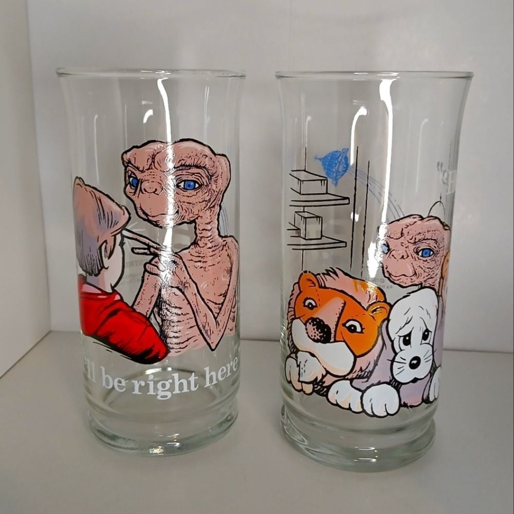 E.T 2 piece 1982 Pizza Hut Limited Edition Collectors Edition Glasses