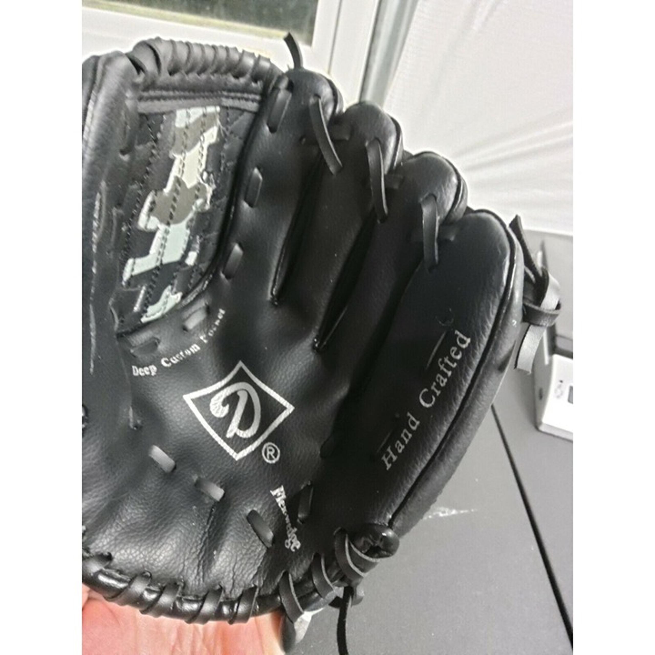 Diamond Flex Wedge 9.5" Baseball Glove RH Throw Hand Crafted Black/Camo