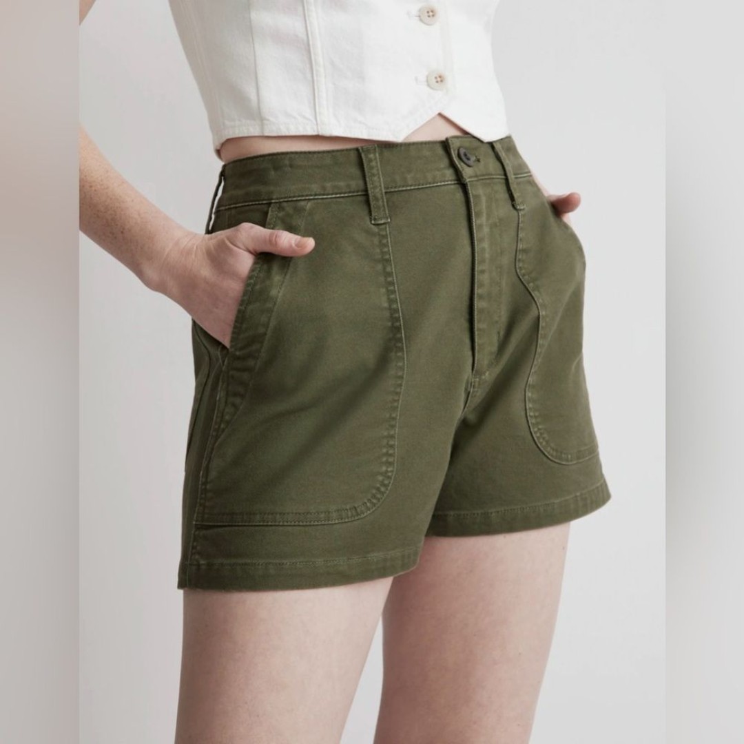 MADEWELL The Curvy Perfect Fatigue Shorts Size 31 Palm Tree Olive Green Utility