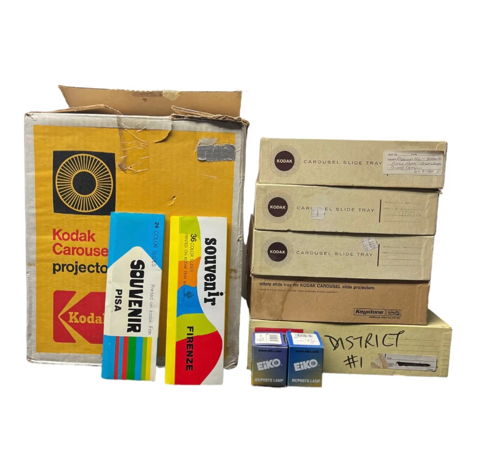 Vintage Kodak Carousel 650H in Box with 5 Slide Trays, 2 Extra Bulbs