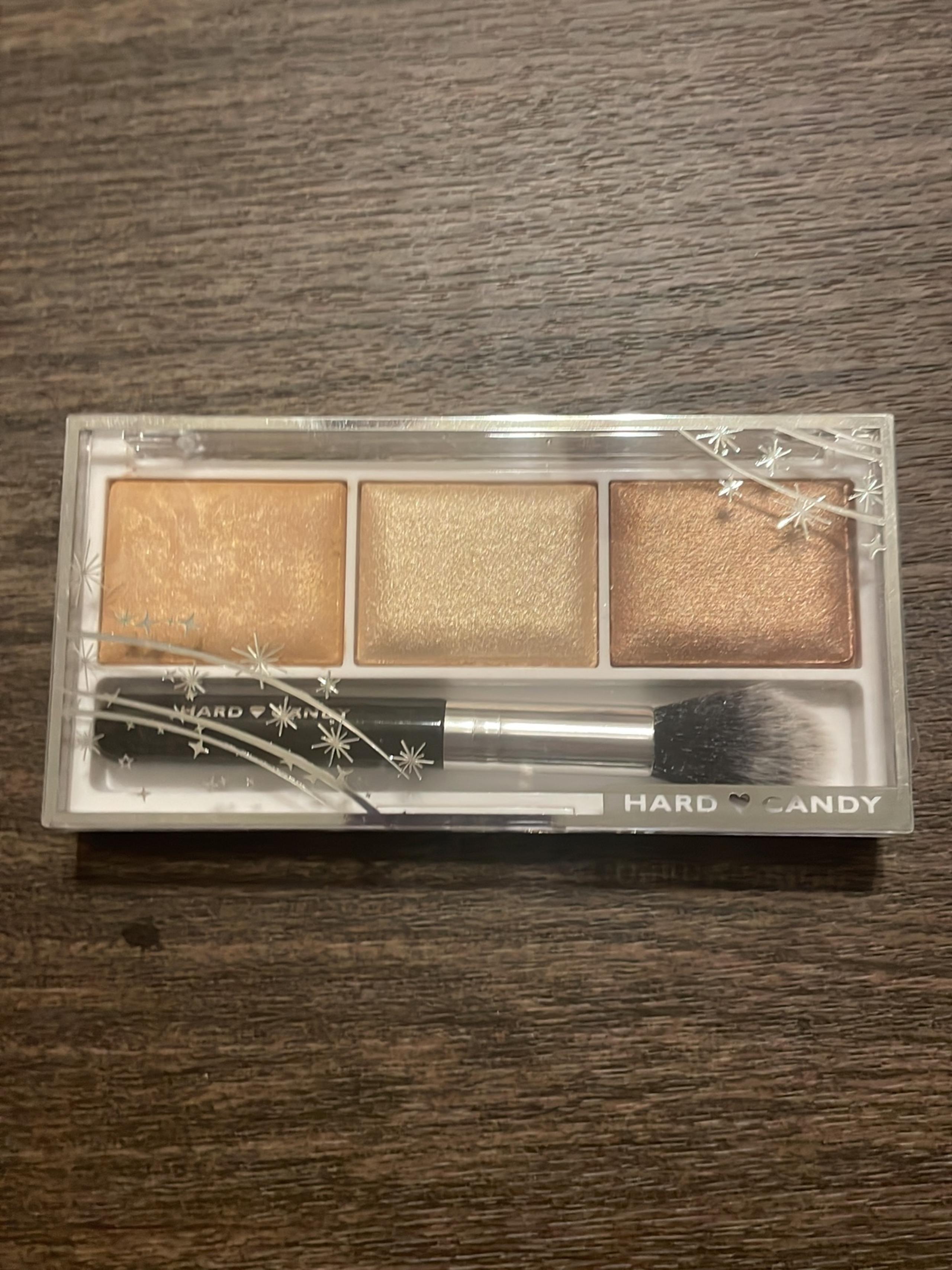 Hard candy baked highlighter trio 1331 Meet Me In Tahití