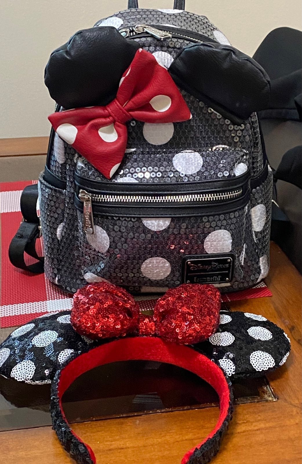 Loungefly disney parks minnie backpack and ears
