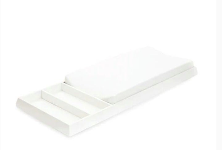 Oeuf XL Changing Table Station