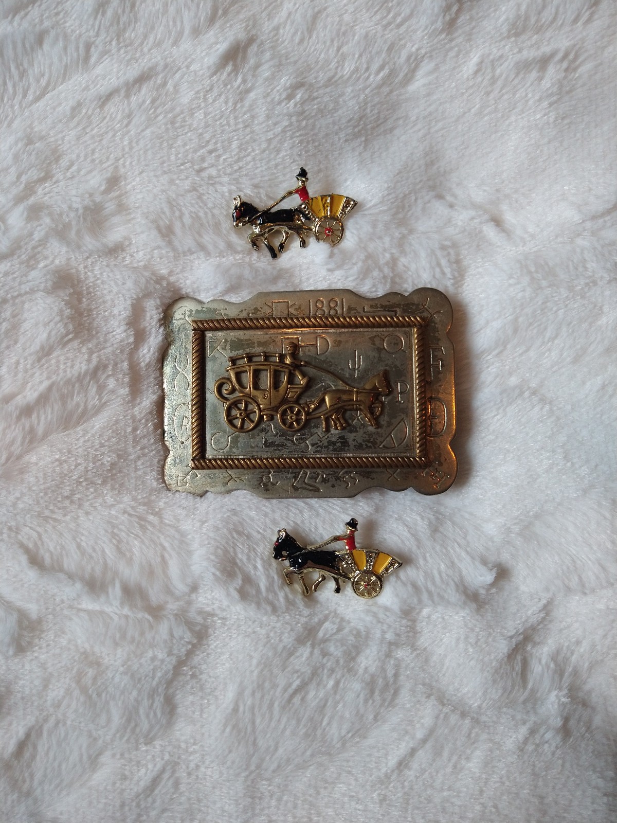 Vintage stagecoach belt buckle and pins bundle