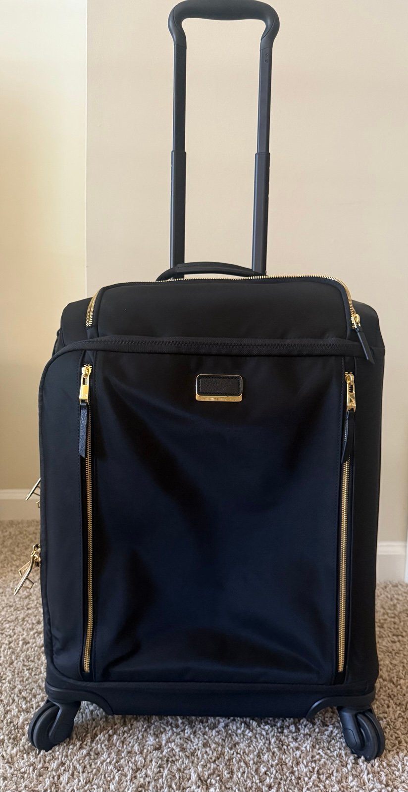 TUMI Voyageur Continental Carry On black/gold