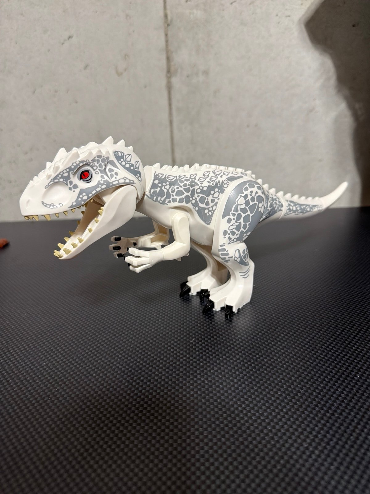 Lego Indominus Rex
