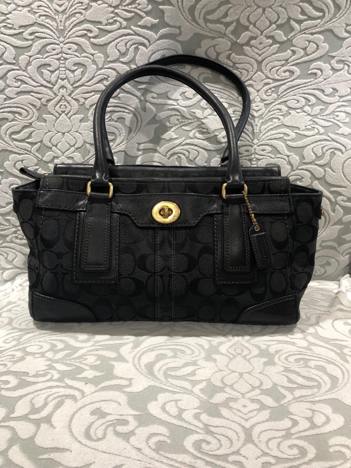 Vintage Coach 11062 Hampton Signature Black Tote Zipper