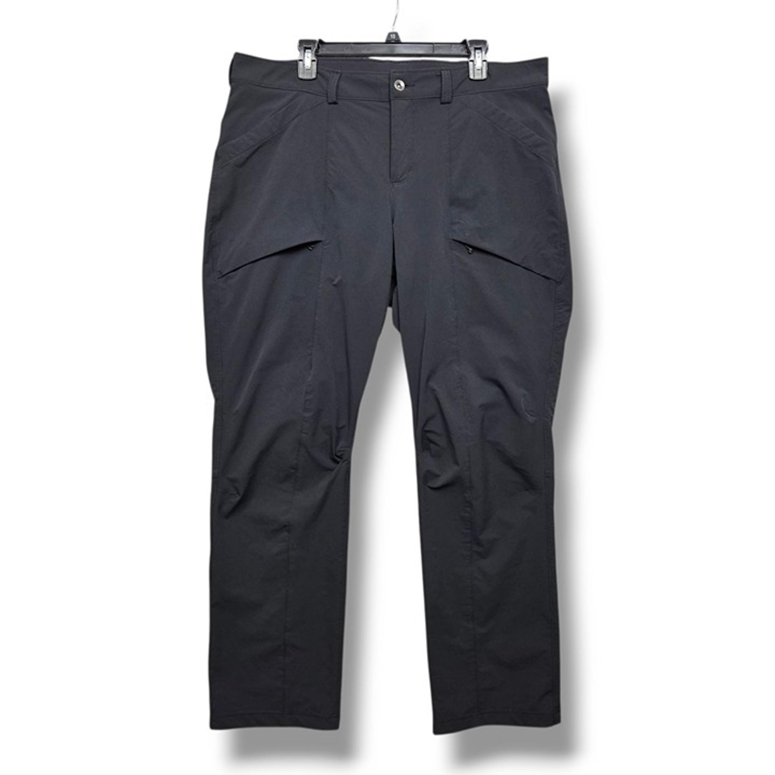 Duluth Trading Co Flexpedition Straight Leg Cargo Pants Womens 18 Black