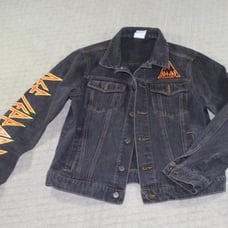 Def Leppard Men's Large Dark Grey Embroidered Graphic Patch Denim Jacket
