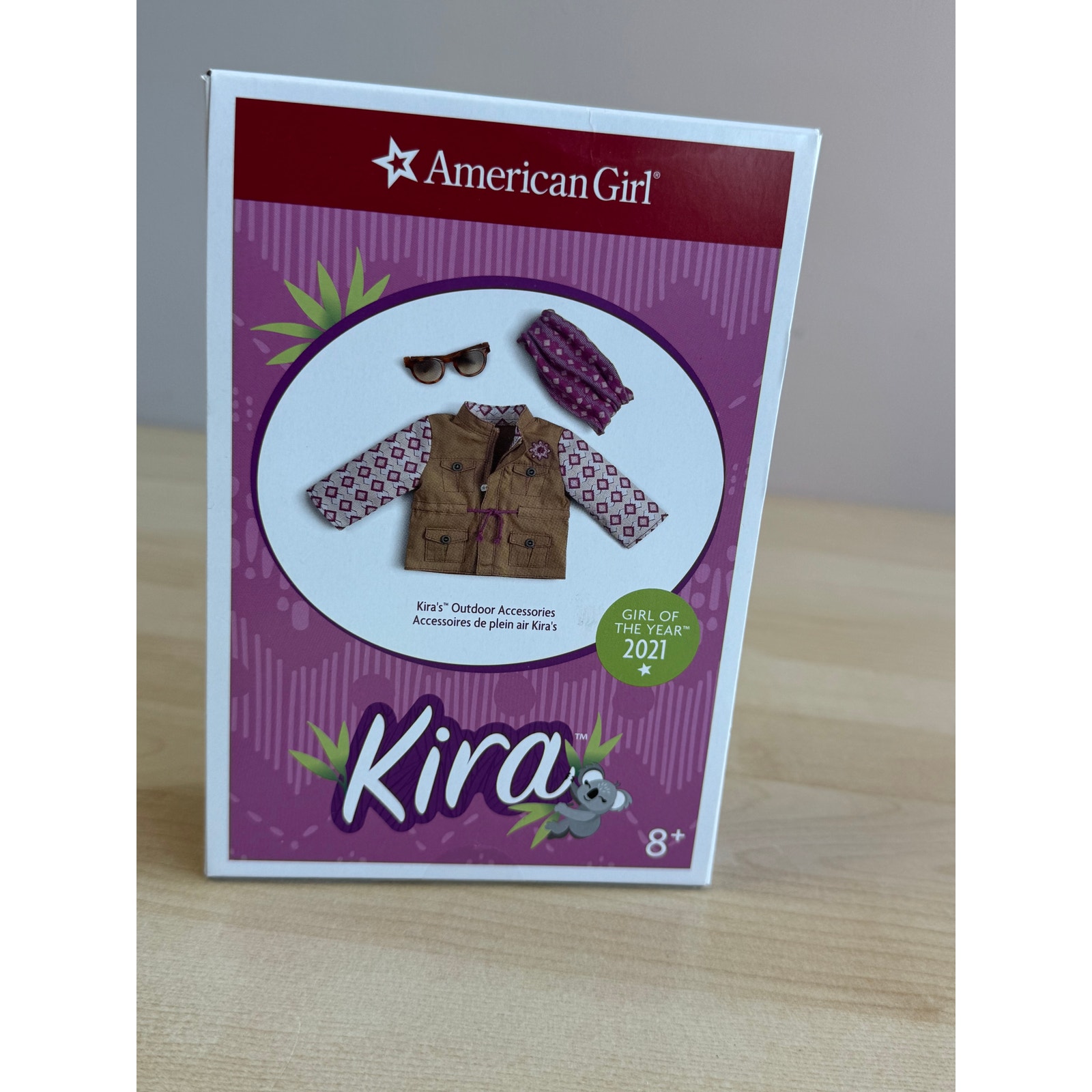 Box136 American girl doll NIB Kira outdoor accessories