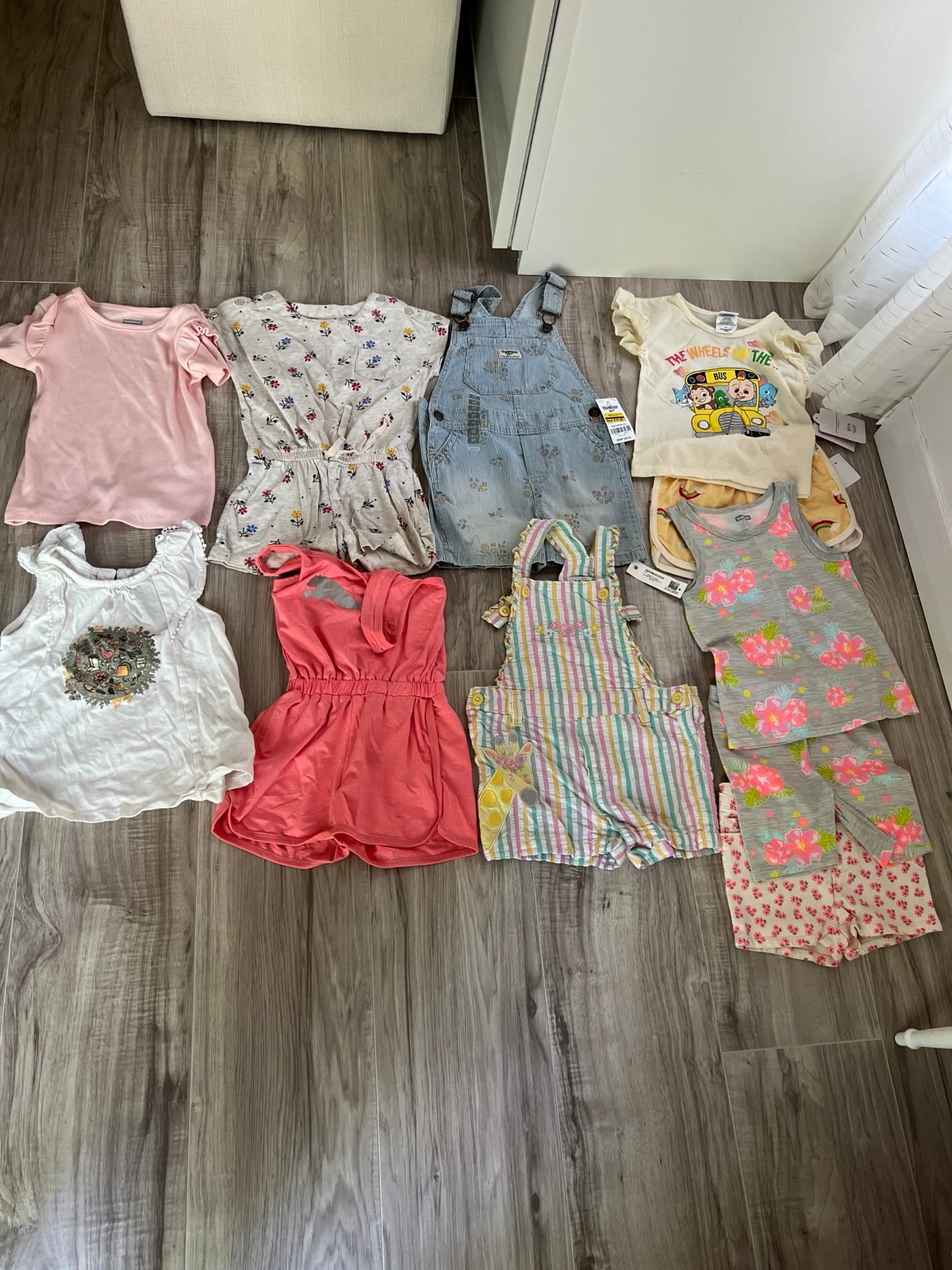 bundle of girls clothes size 3t