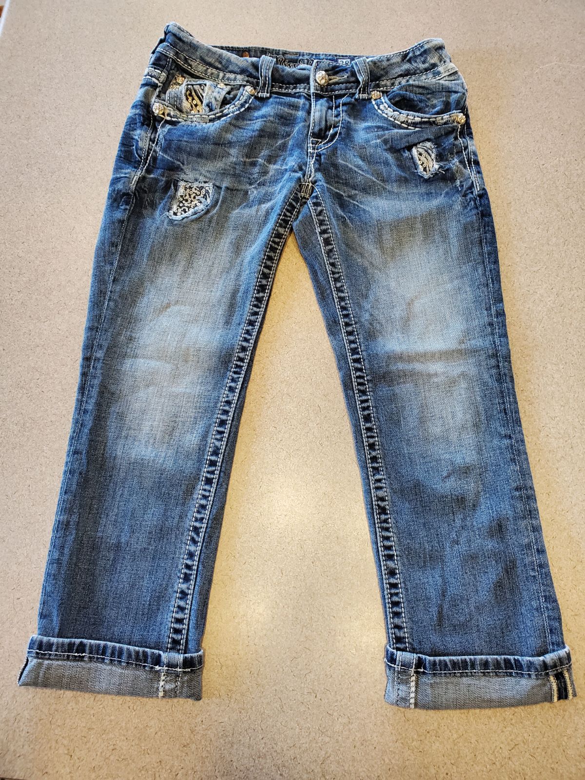 在庫処分セール 言い換え Miss Me Zippers Capris & Cropped Jeans | Mercari その他