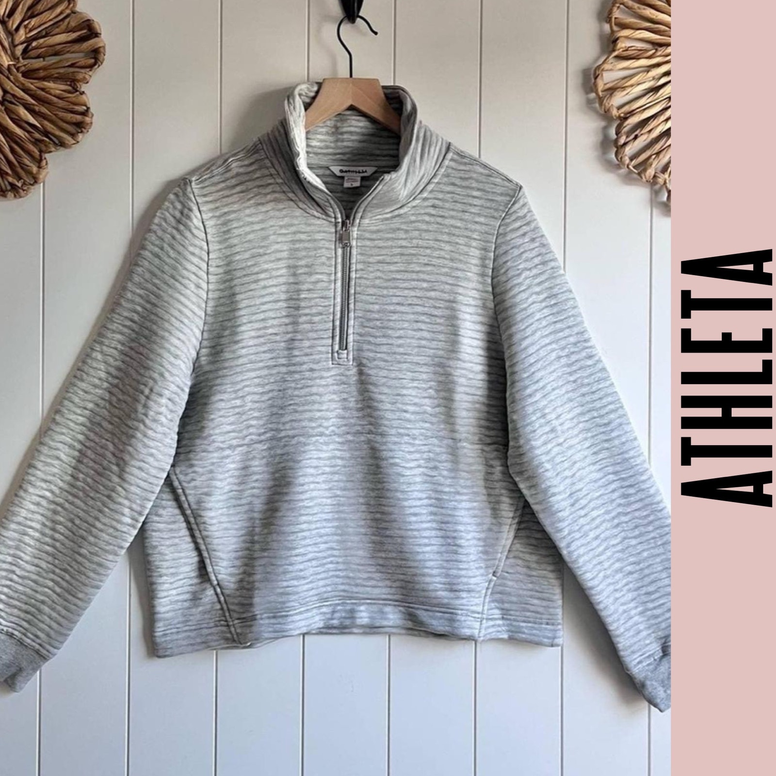 Athleta quarter zip sweatshirt Small sweater striped textured activewear