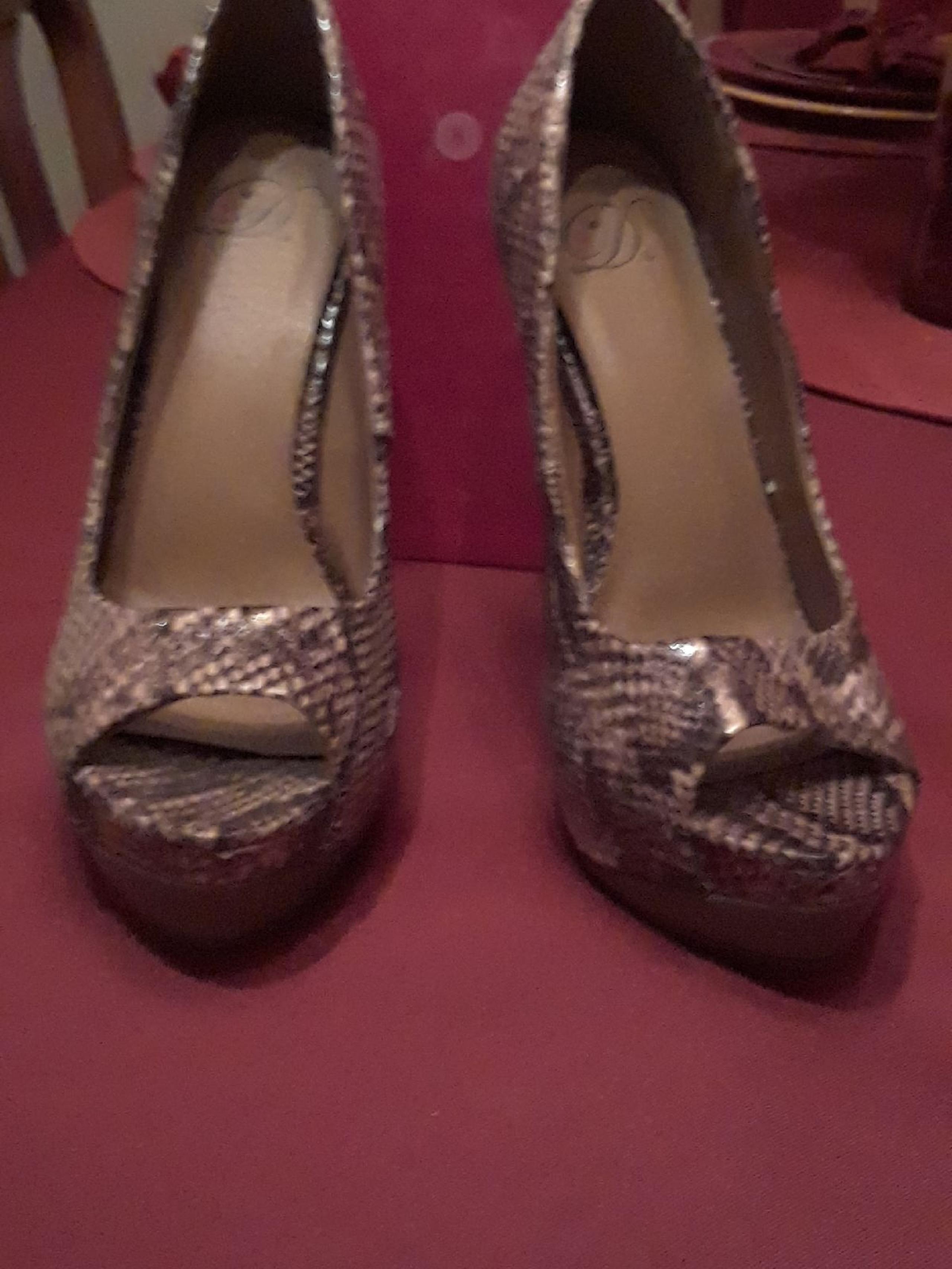 high heels