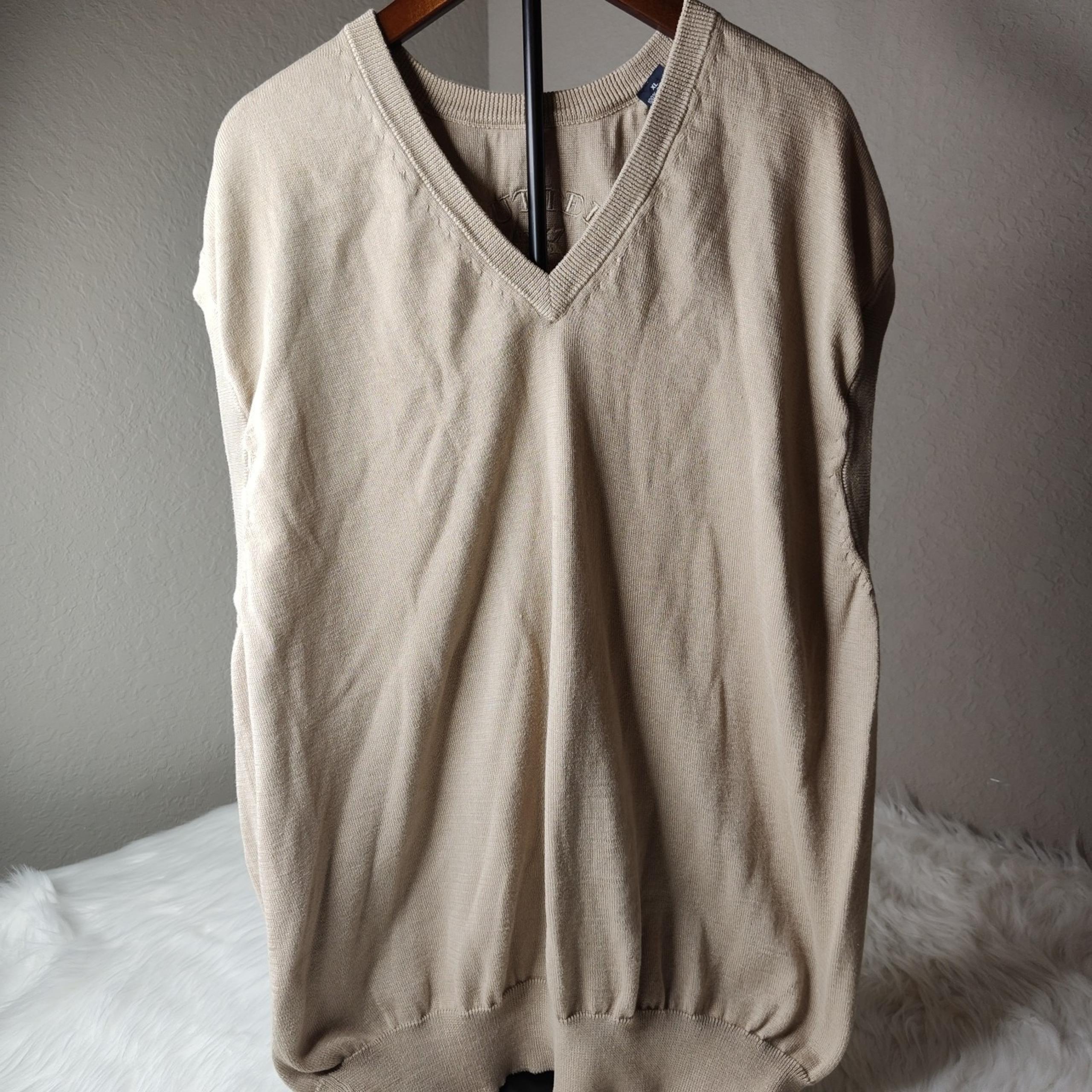 Golf Sweater Vest - Men - Cutter & Buck - Beige - Size XLarge