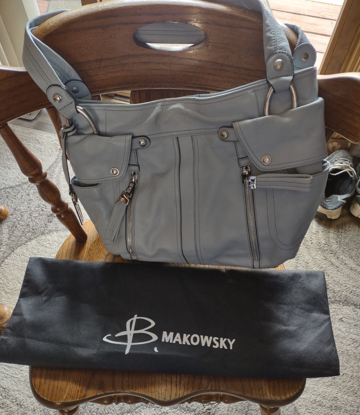 Purses outlet and handbags