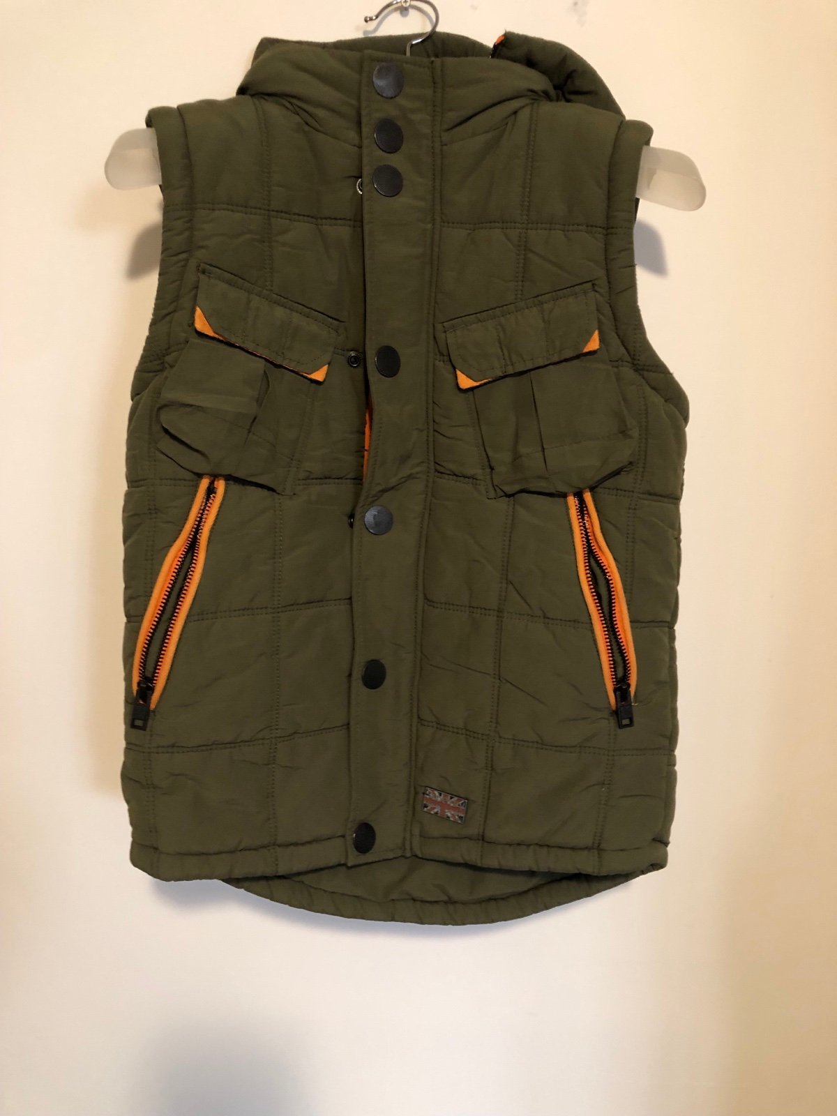 NWT SuperDry Men’s Sherpa Lining Detachable Hooded Vest was 198.00
