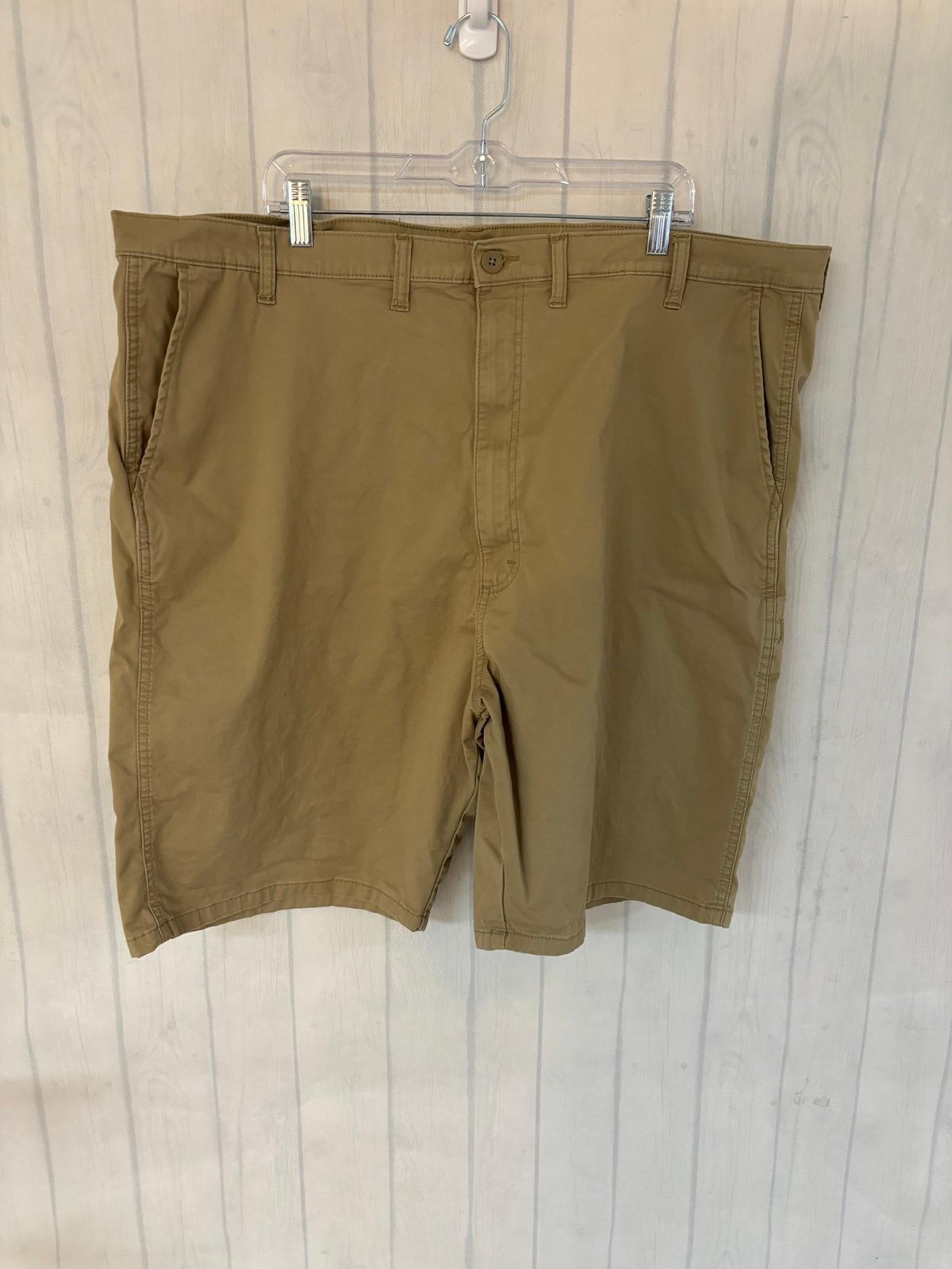 Wrangler Relaxed Fit Mens Shorts Size 46 Regular Khaki Comfortable Casual