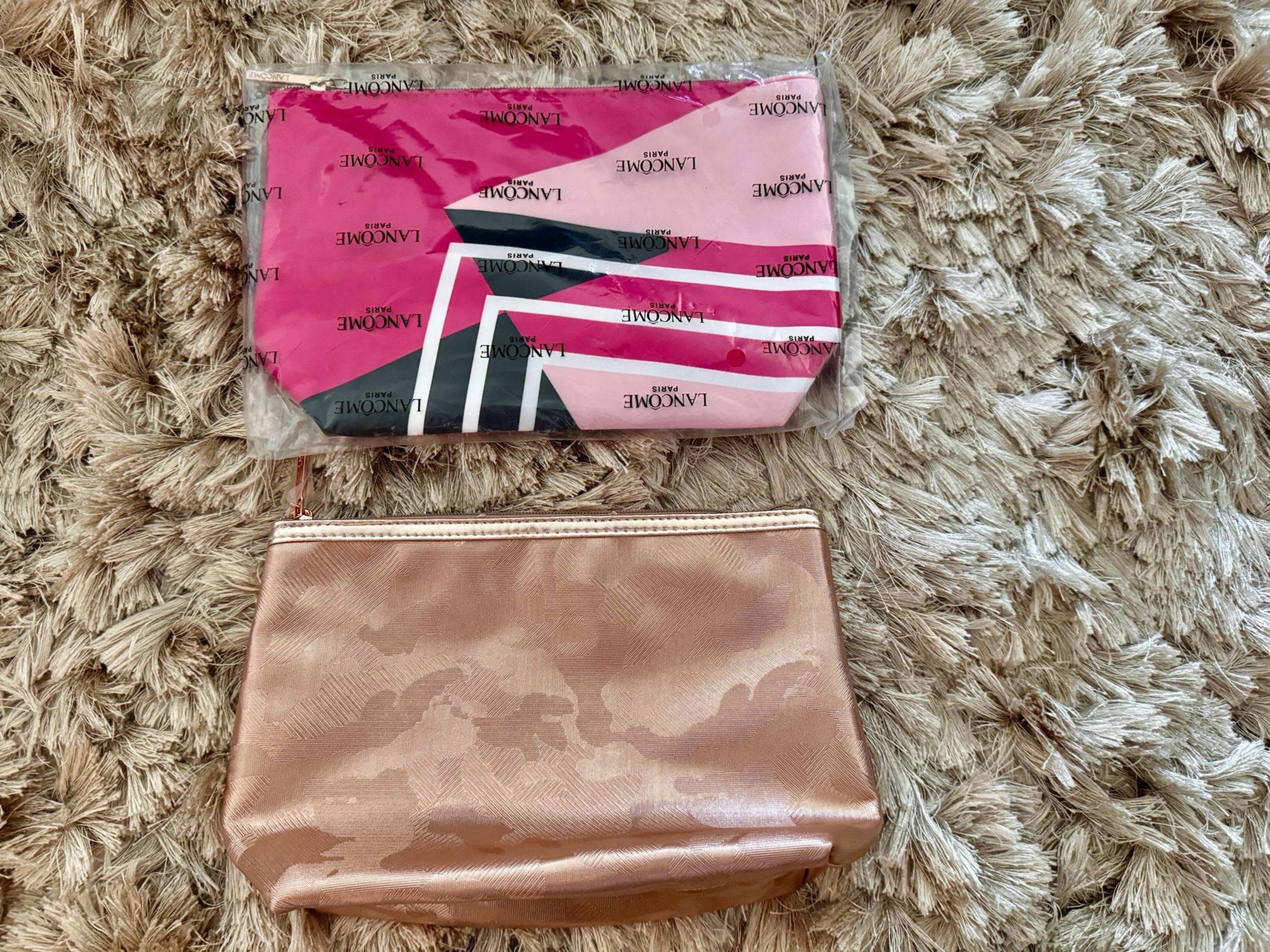 2 x New Lancome Makeup Pouch Cosmetics Bag Makeup Bag ❤️