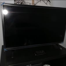 TV VIZIO 32”