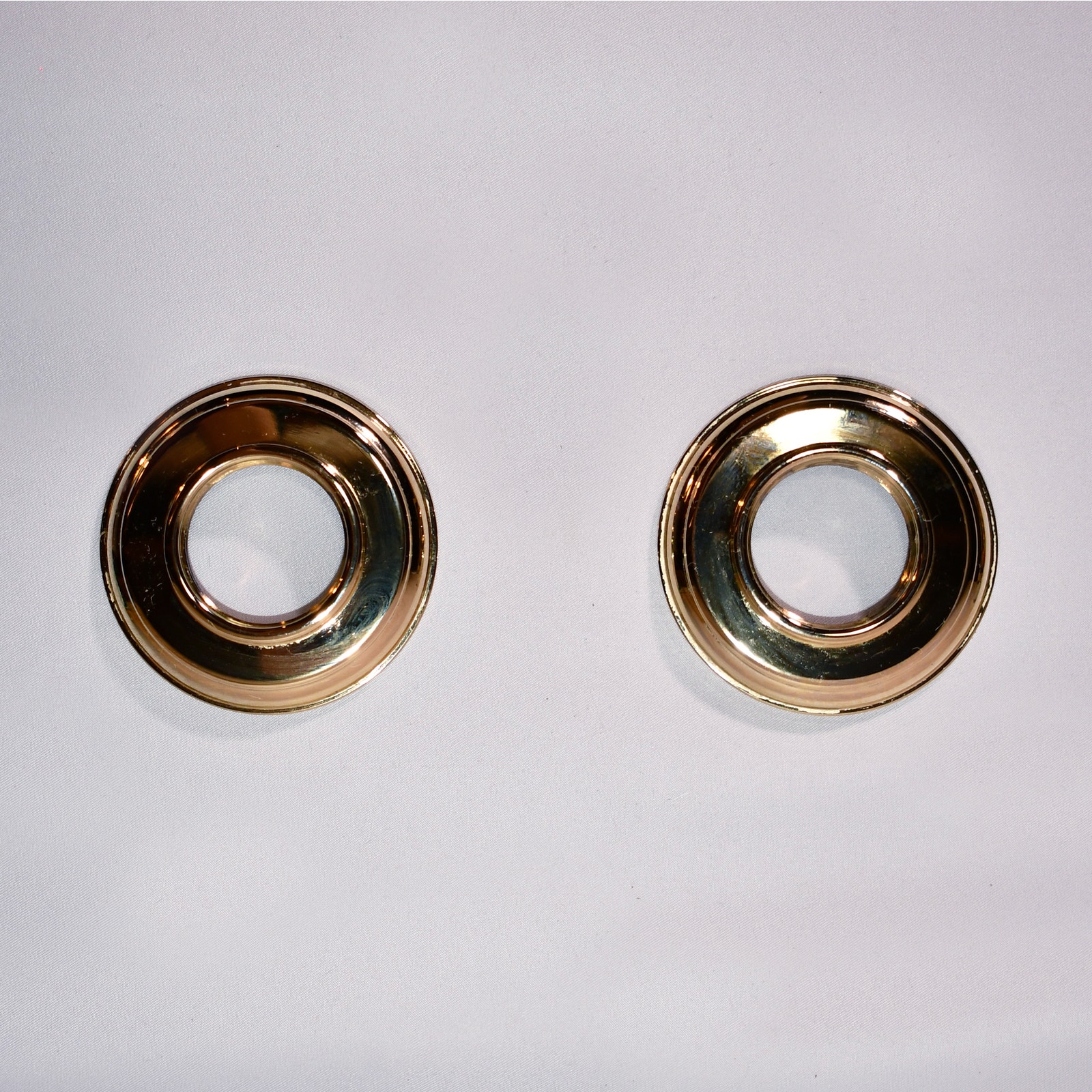 2 Delta Faucet RP23094PB Handle Base with Gasket, Polished Brass Finish 1224!!!