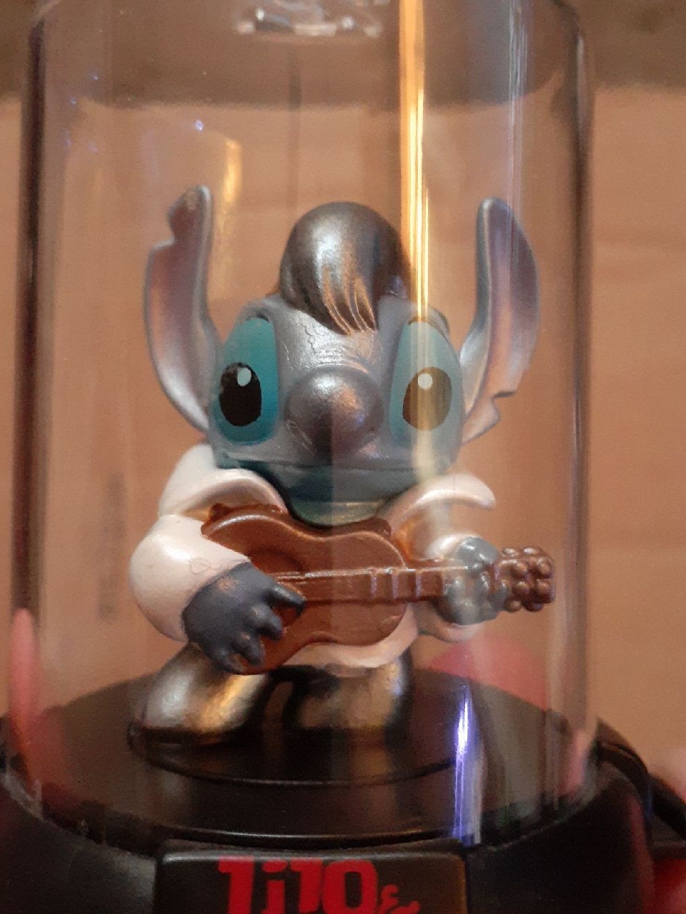 Ultra Rare Chase Edition Elvis Stitch Do