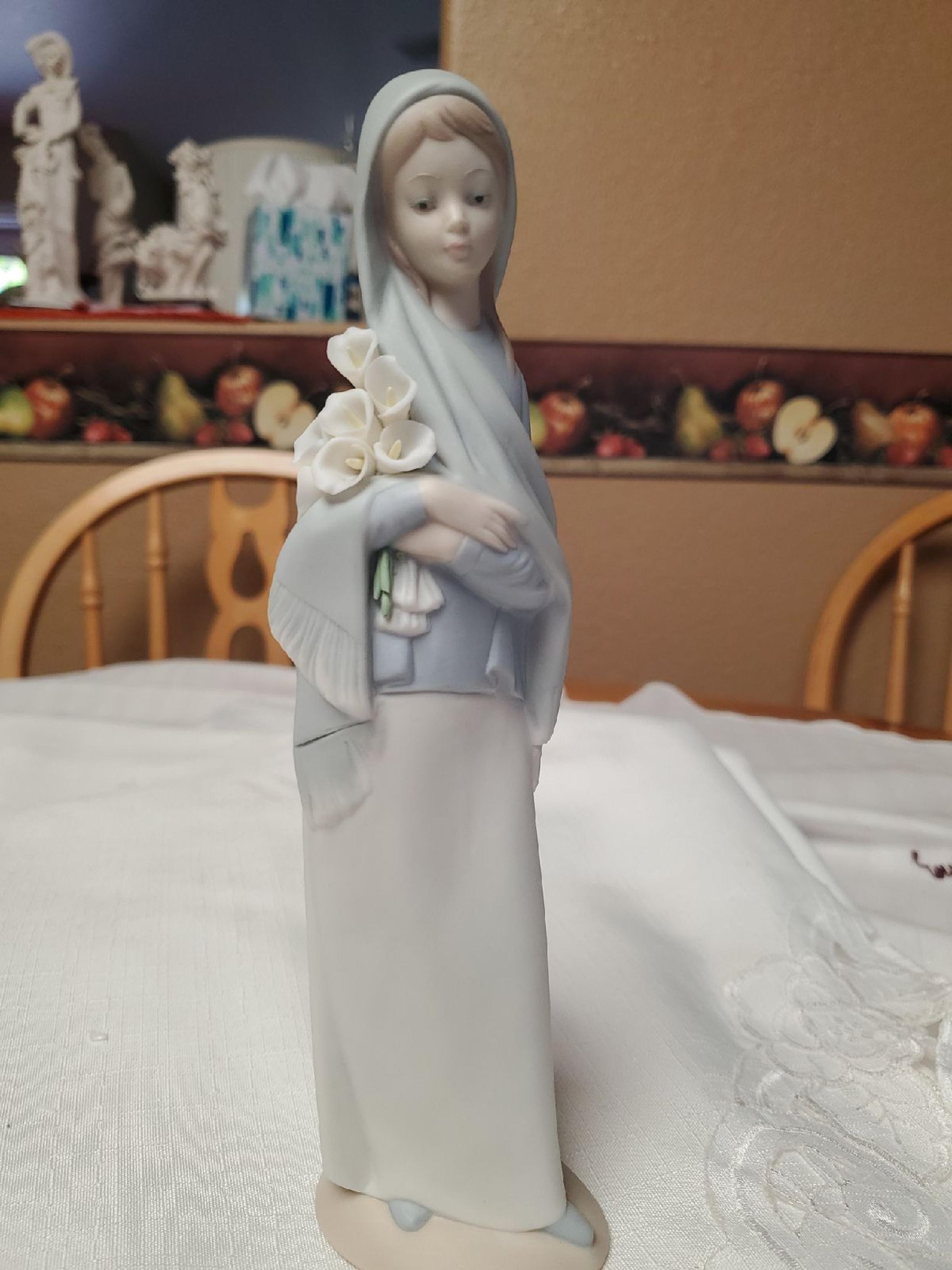 Lady with calla lily flowers beautiful c